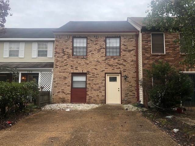384 Brookwood Lake Pl - Photo 1