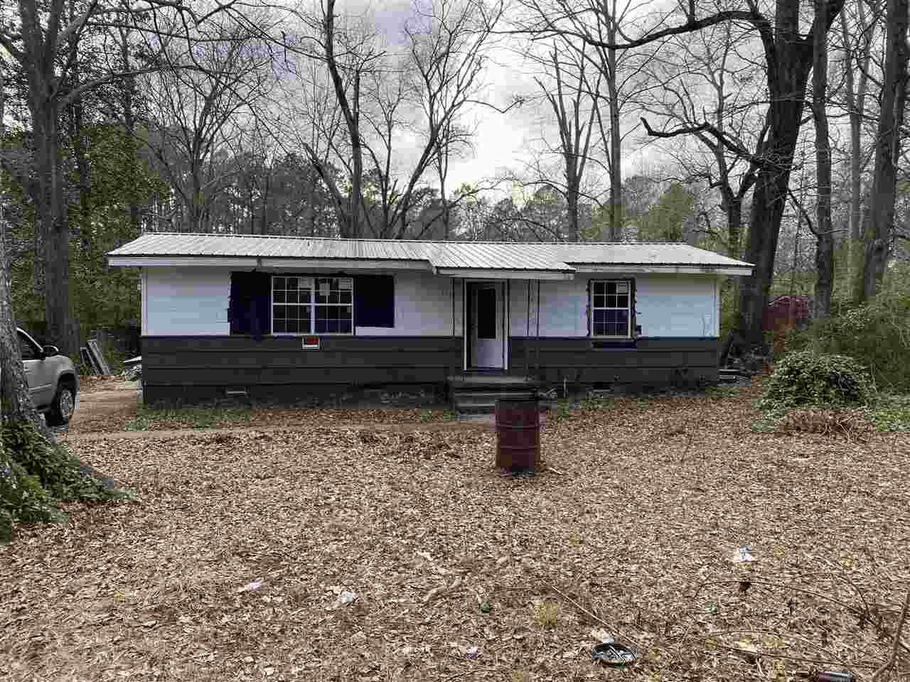 2715 Emerald Dr - Photo 1