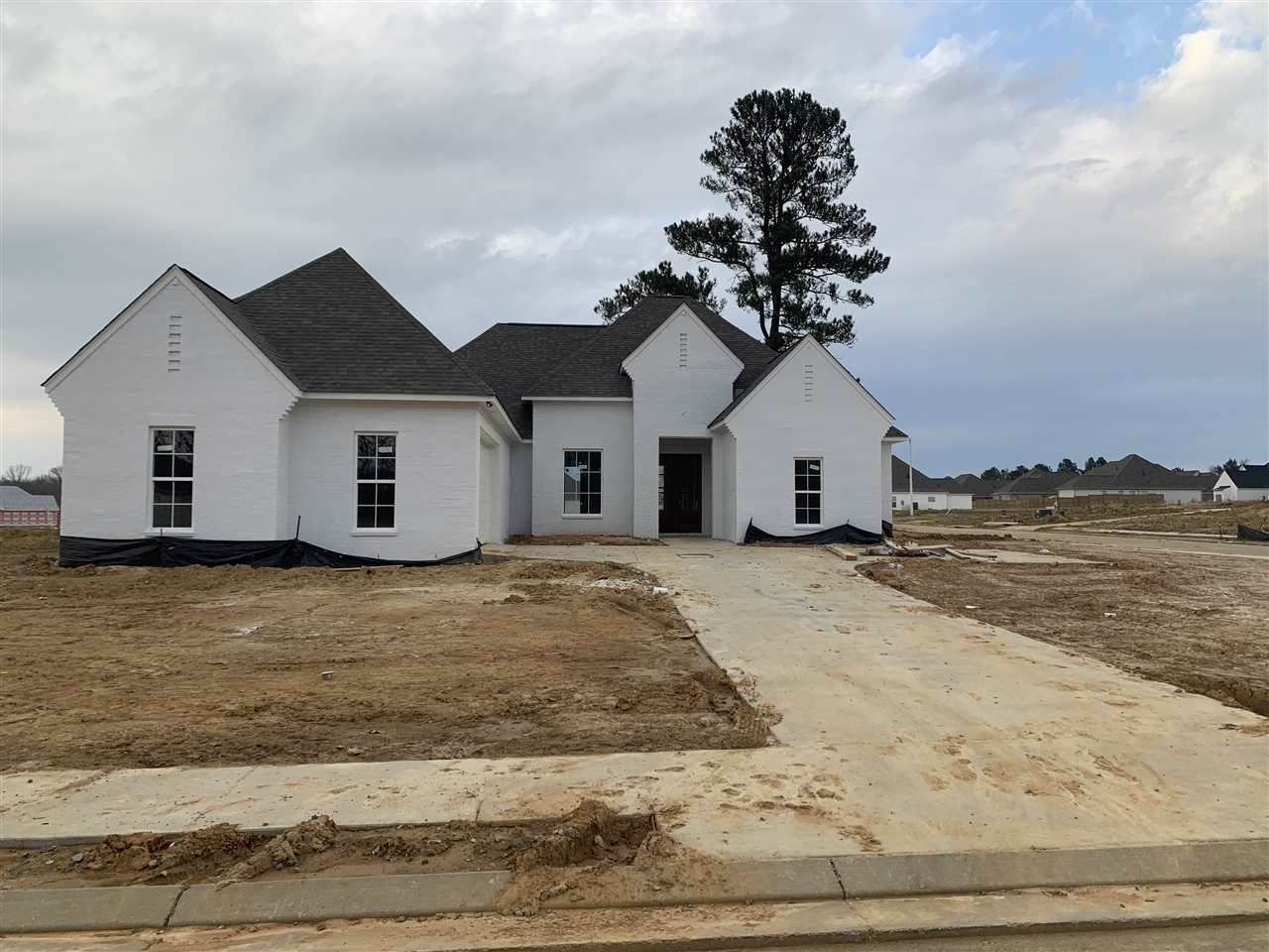 175 Sweetbriar Cir - Photo 1