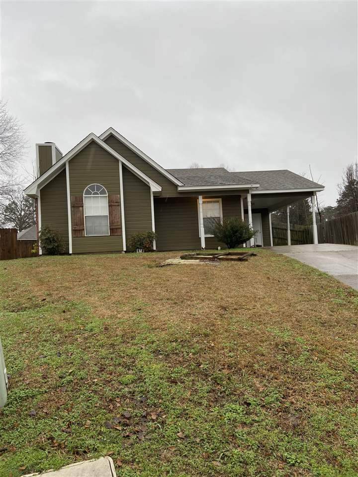 104 Cardinal Ln - Photo 1