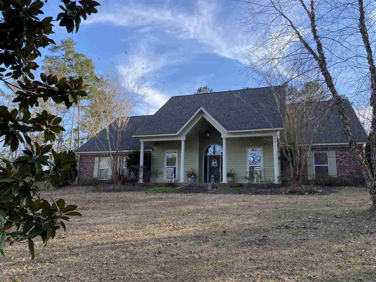 321 North Brandon Blvd - Photo 1
