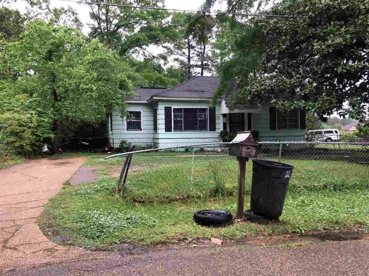 2322 Fairhill St - Photo 1