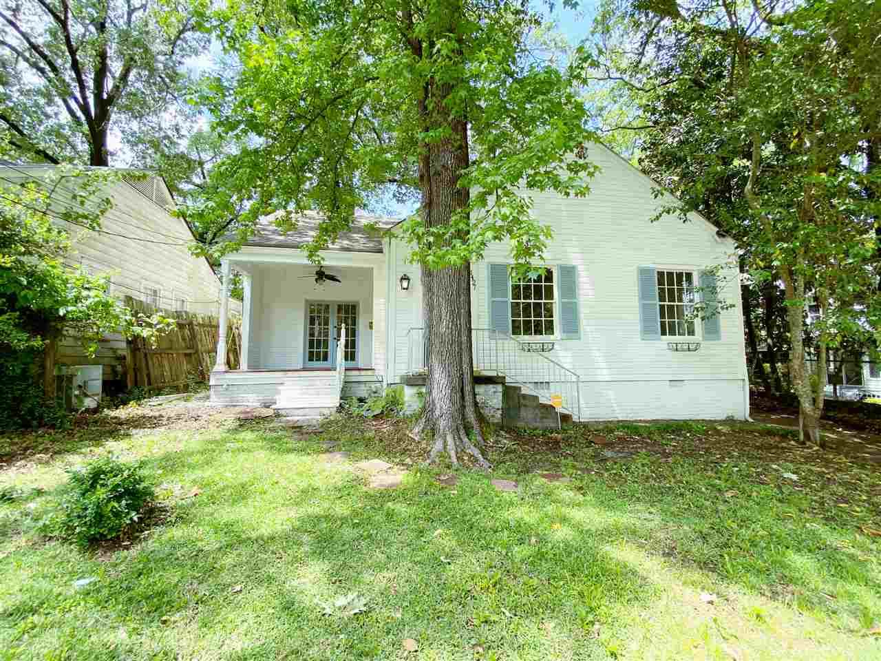 1427 St Mary Street - Photo 1
