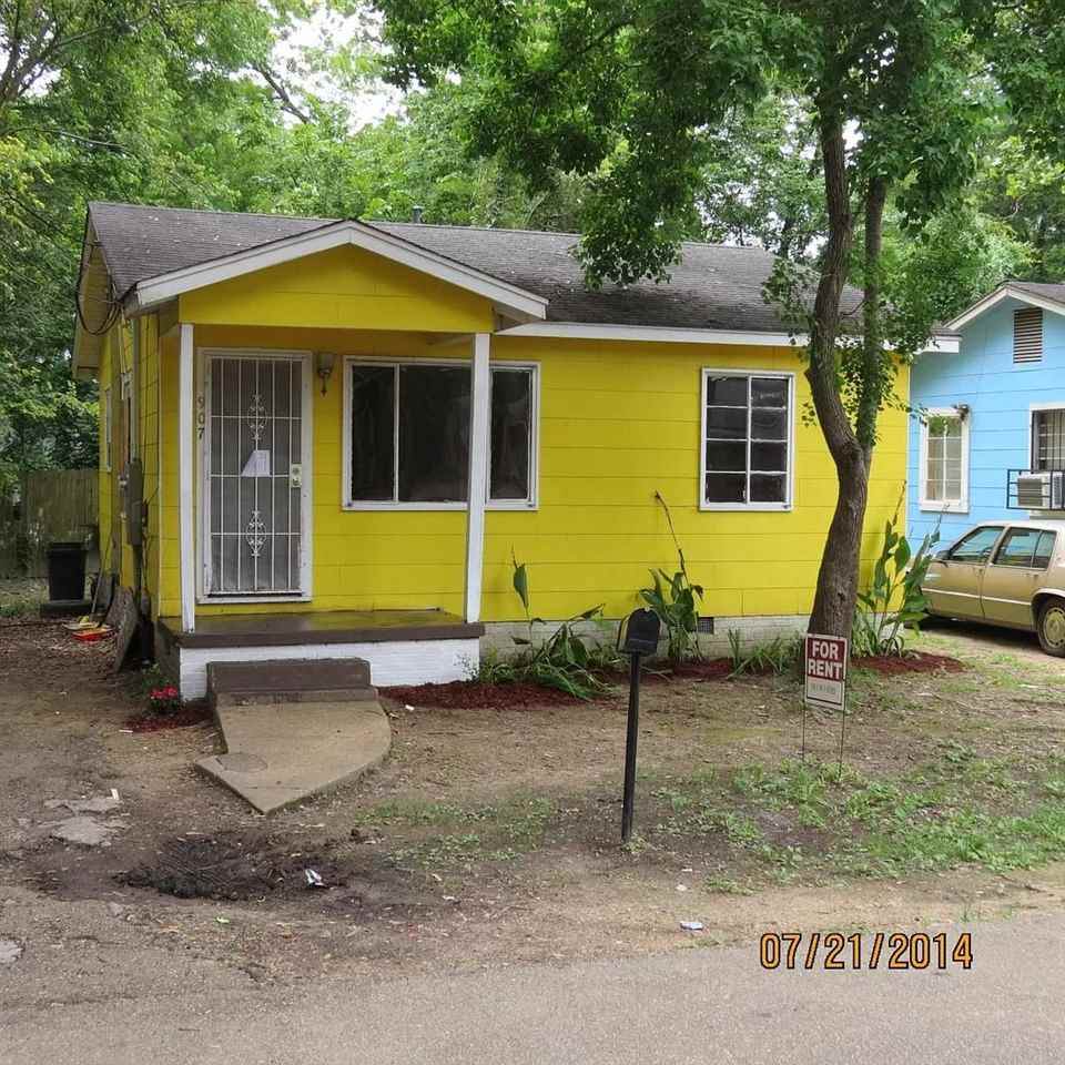 907 Lanier Ave - Photo 1