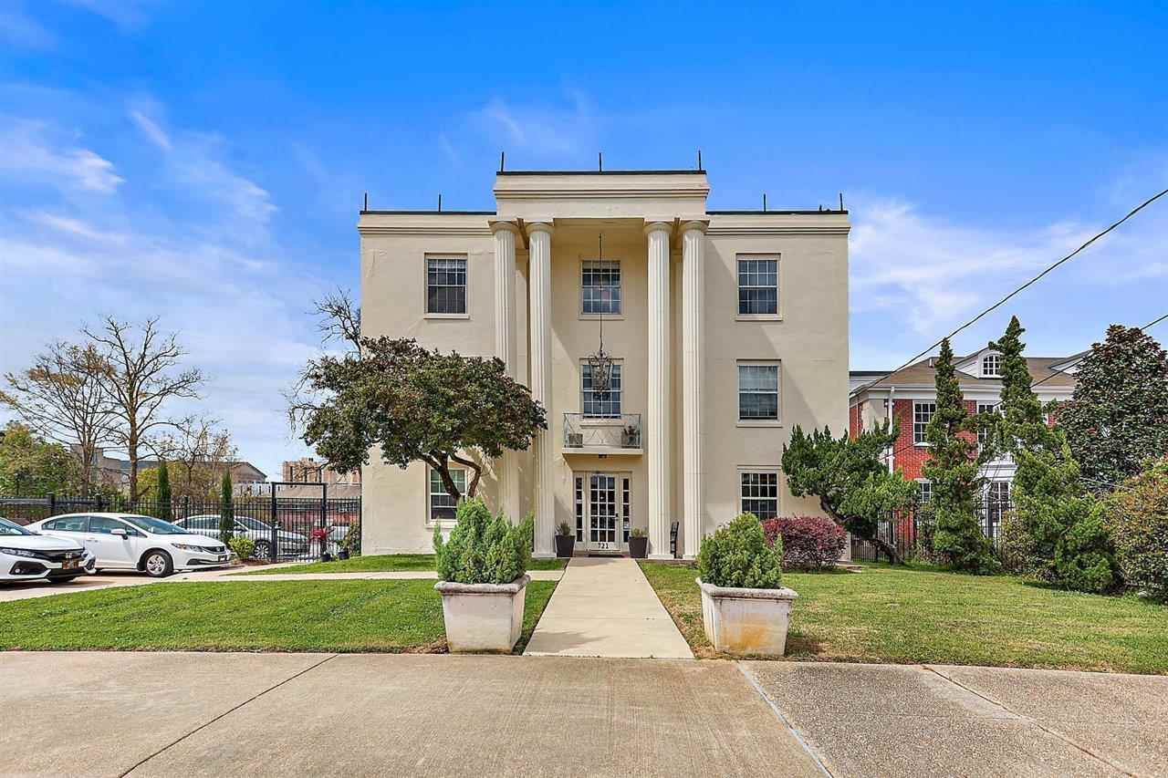 721 State St - Photo 1