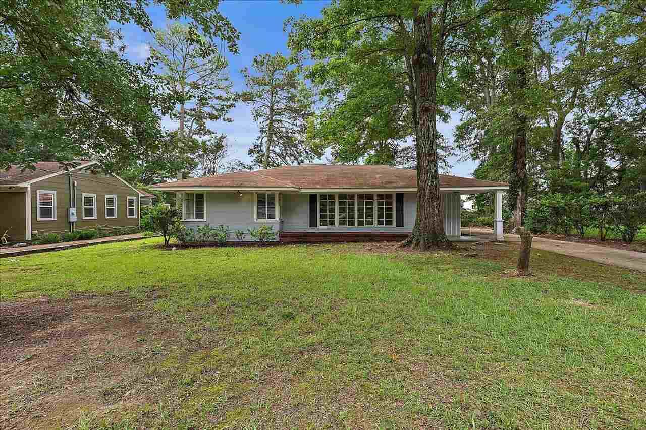 335 Naples Rd - Photo 1