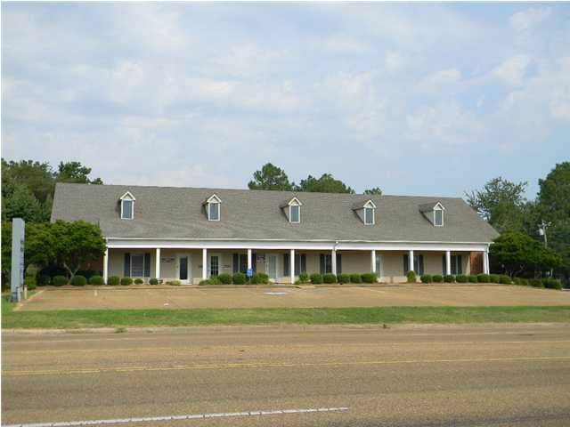 5888 Ridgewood Rd - Photo 1