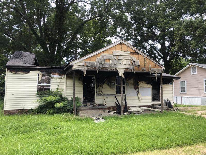 3737 Mosley Ave - Photo 1