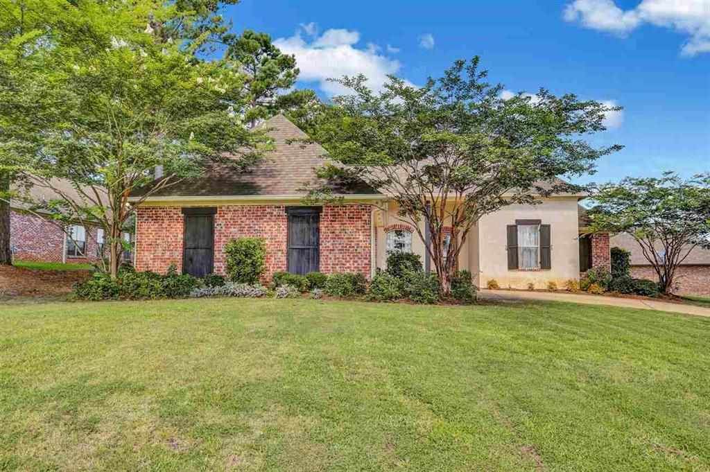 101 Quarles Dr - Photo 1