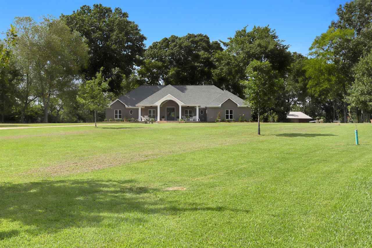 104 Kristin Hill Ct - Photo 1