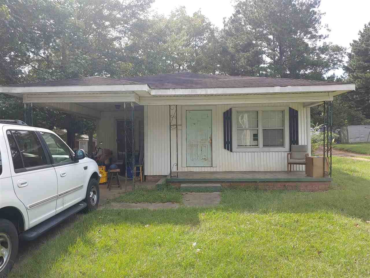 327 North St - Photo 1