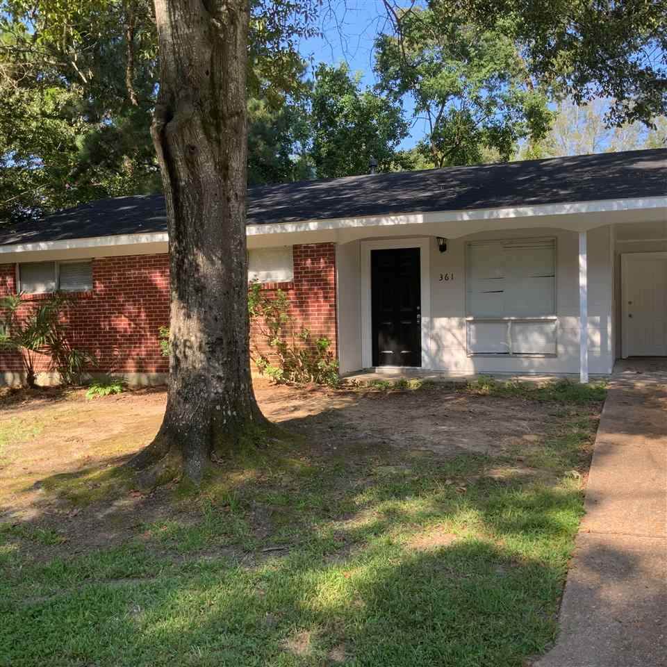361 Queen Margaret Ln - Photo 1