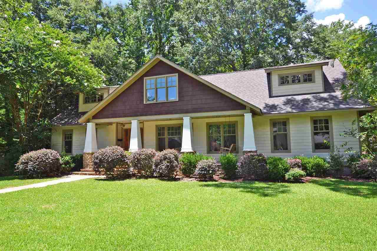 3835 Hawthorne Dr - Photo 1