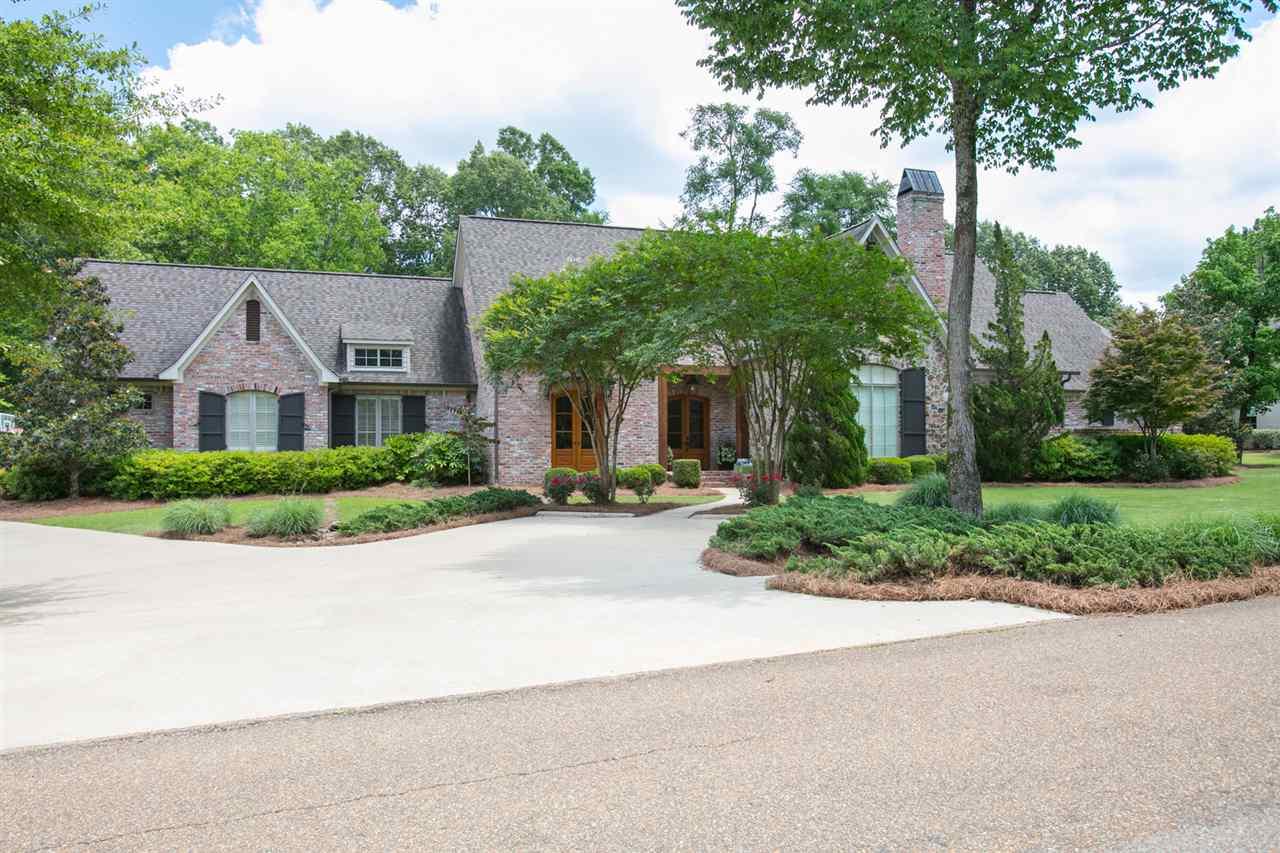 106 Langdon Dr - Photo 1