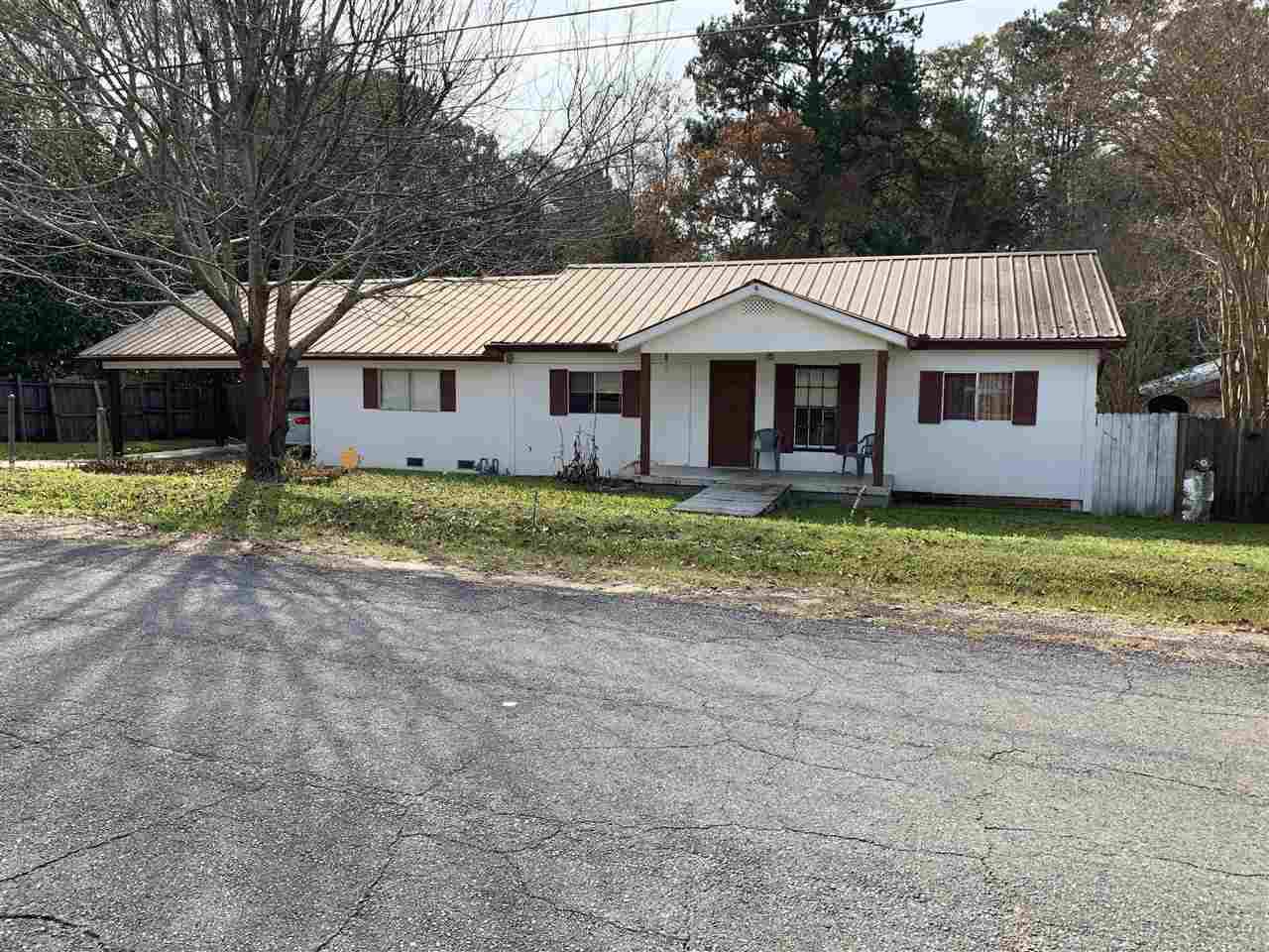 224 Bell Ave - Photo 1
