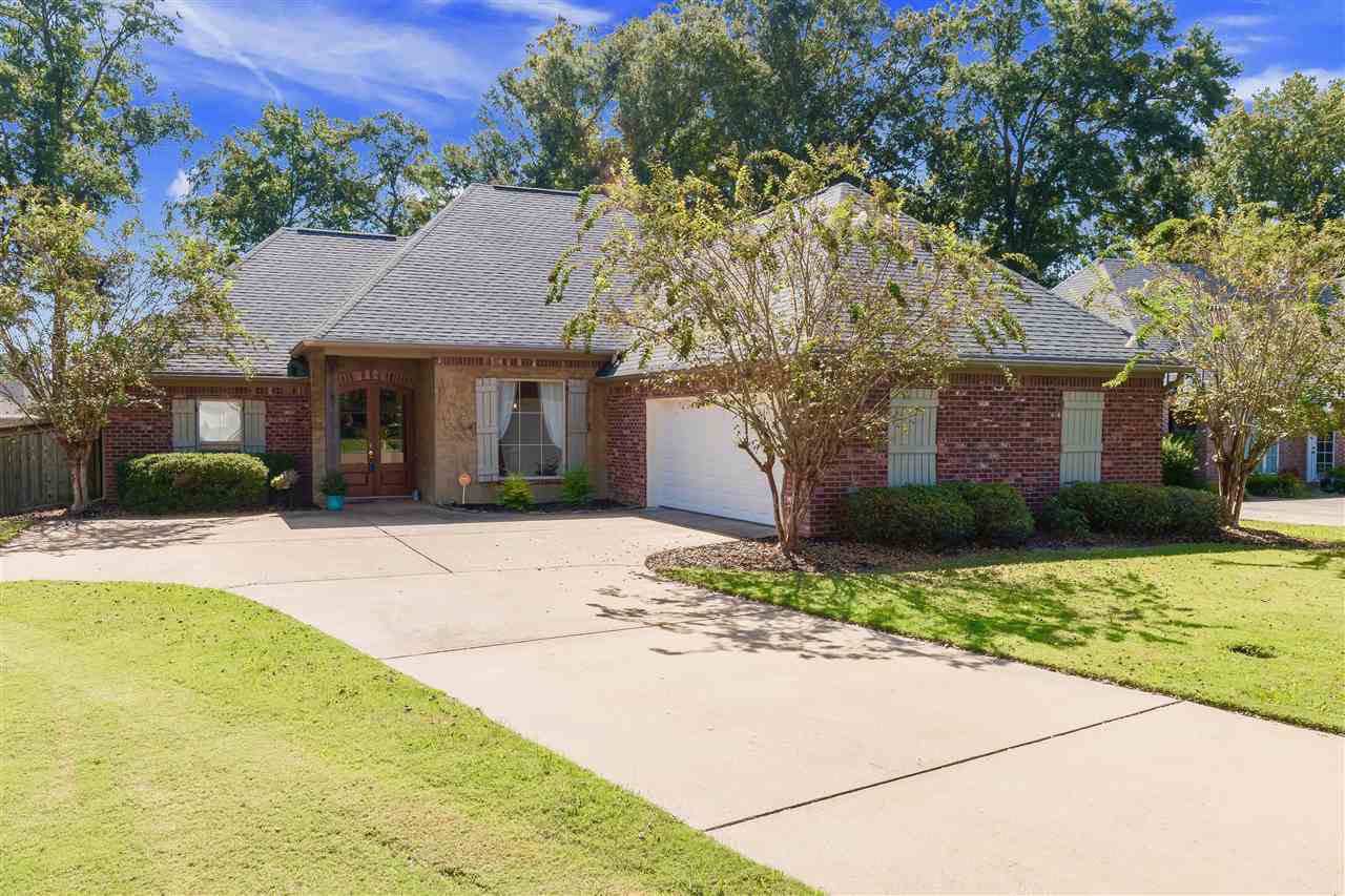 118 Fairchild Cv - Photo 1