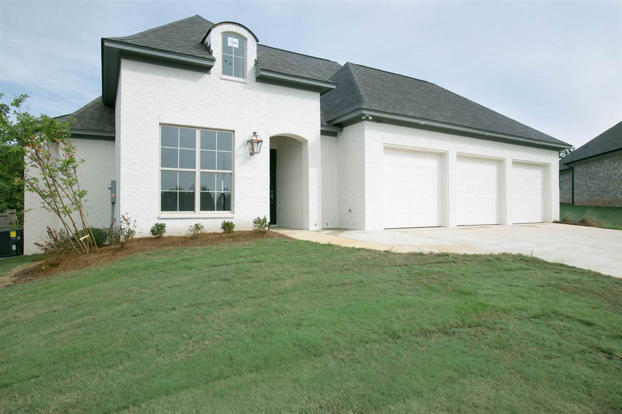 241 Harris Circle - Photo 1