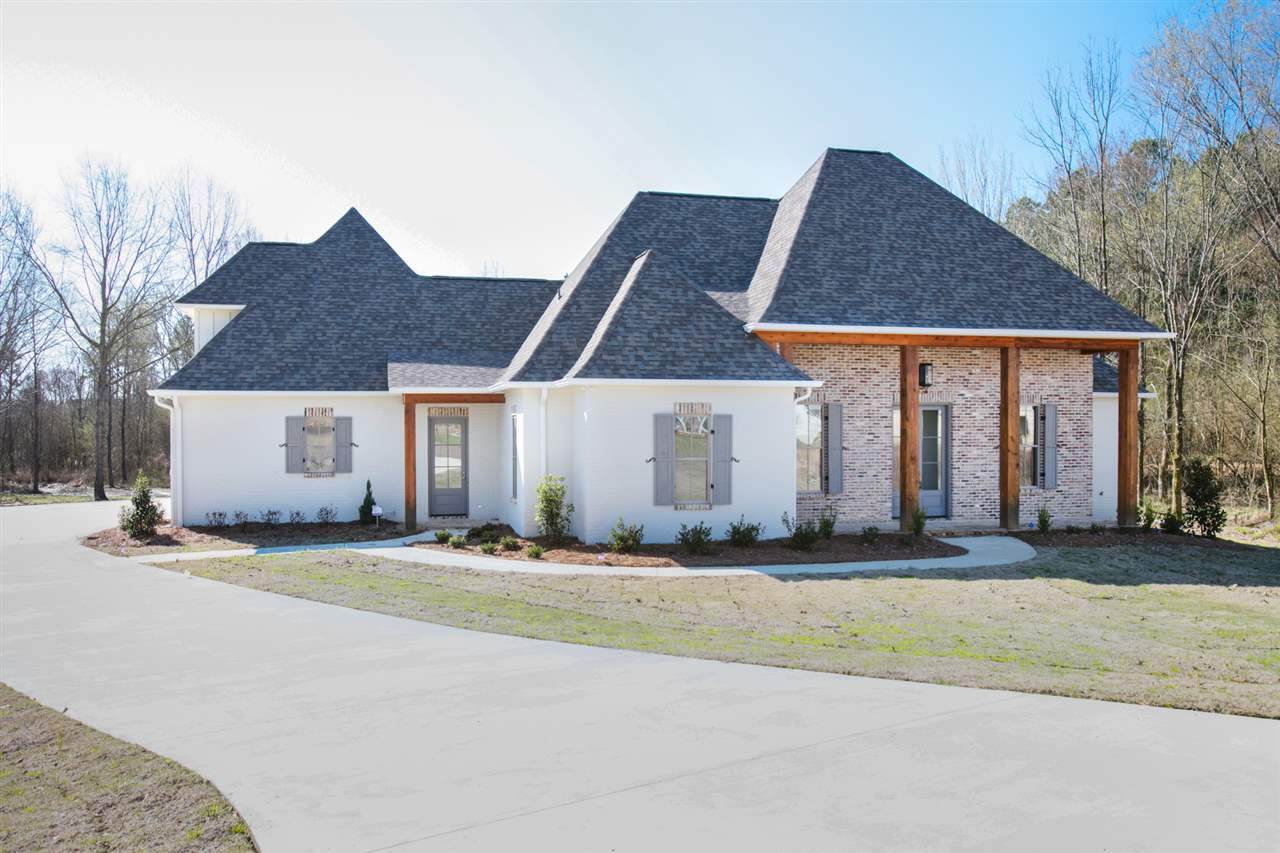 215 Oakside Trl - Photo 1