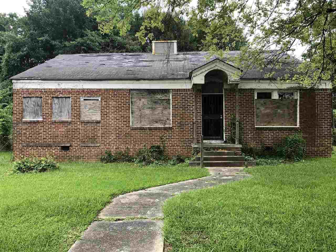 258 Lorenz Blvd - Photo 1