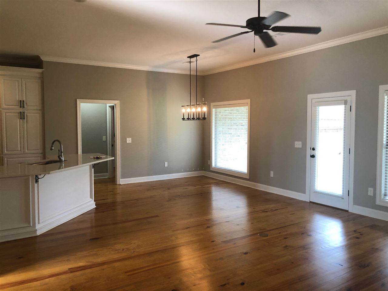 132 Winchester Cove - Photo 1
