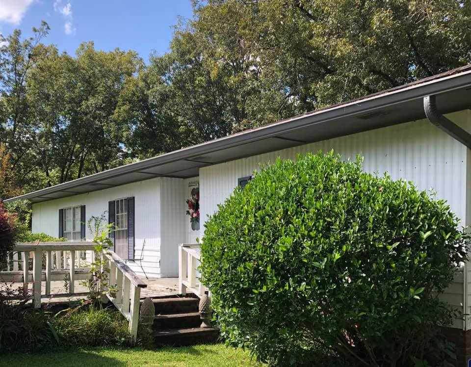 1786 George Rd - Photo 1