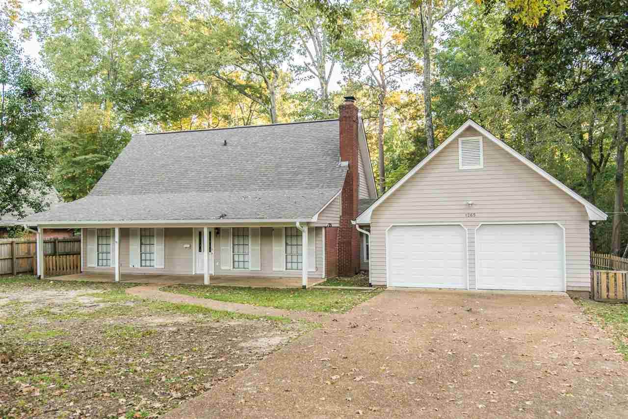 1265 Auburn Dr - Photo 1