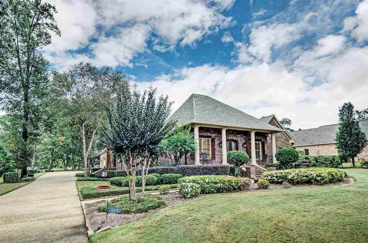 102 Thornberry Cv - Photo 1