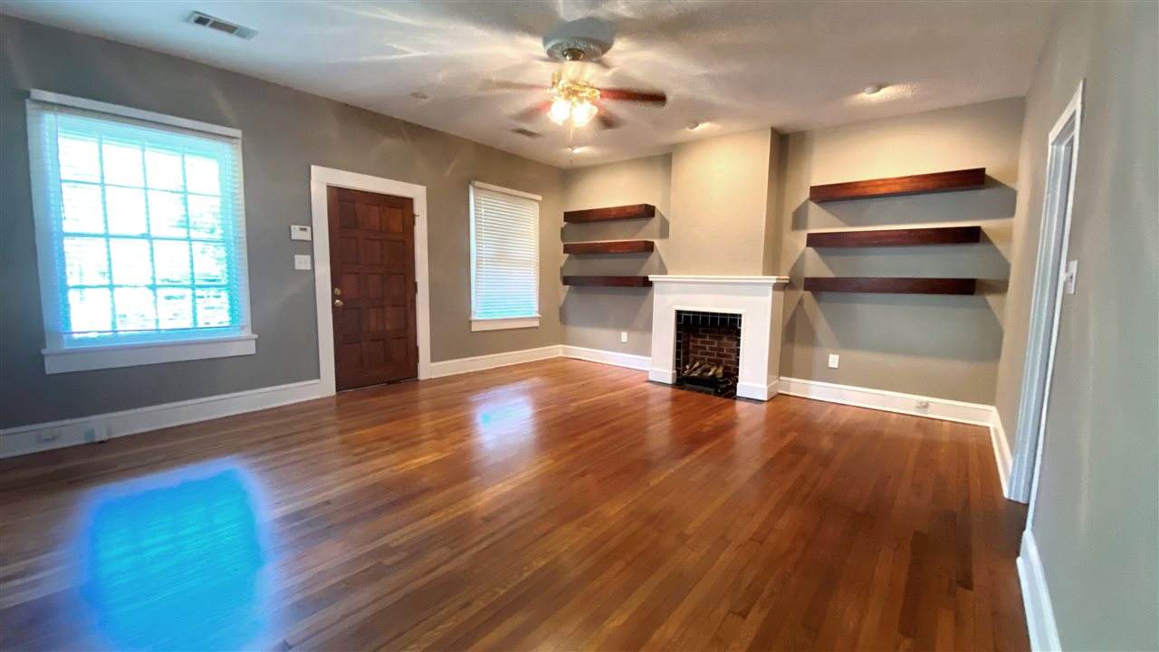 1039 Monroe St - Photo 1