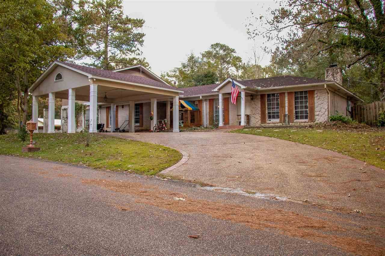 1015 Bob St - Photo 1