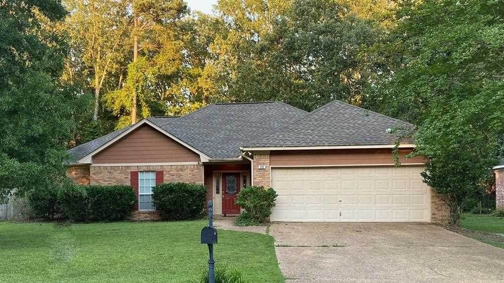 223 Mallard Dr - Photo 1