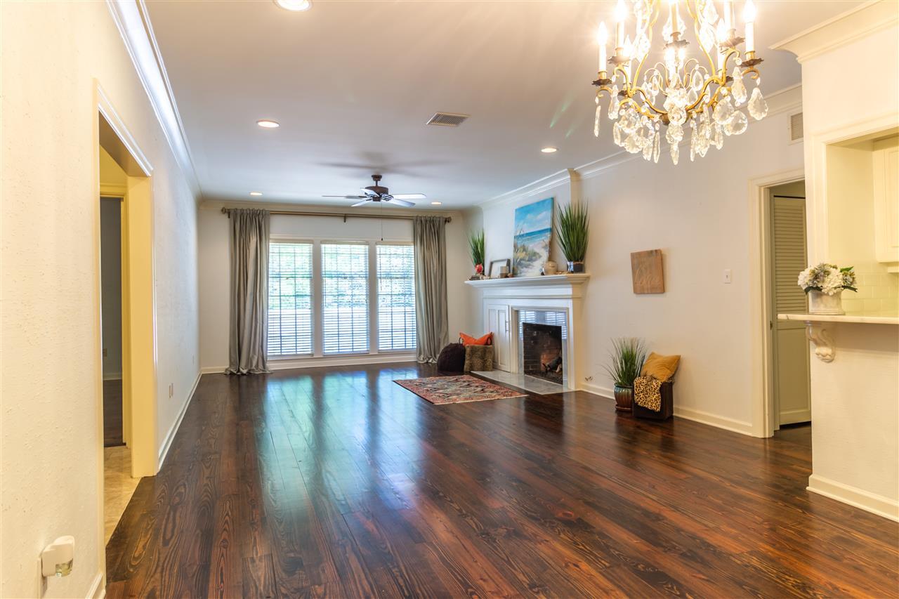420 St. Andrews Dr - Photo 1