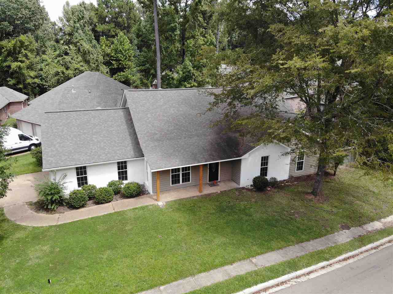 101 Avery Forest - Photo 1