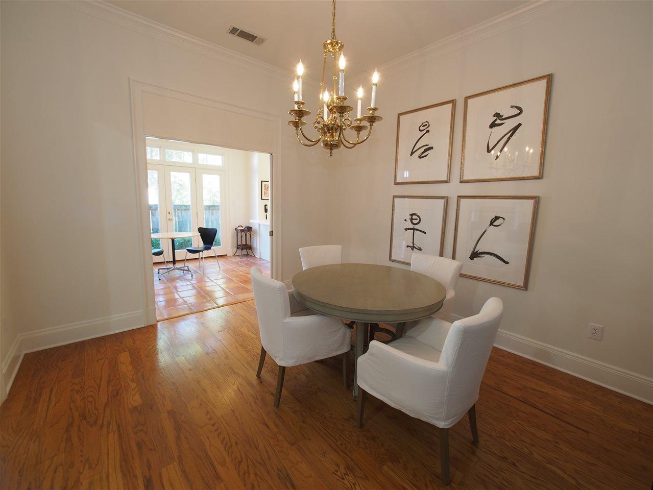 1636 Acadia Ct - Photo 1