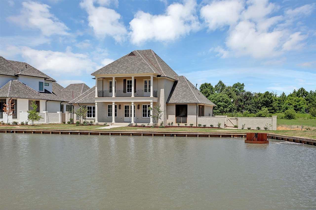 326 Stone Lake Cove - Photo 1