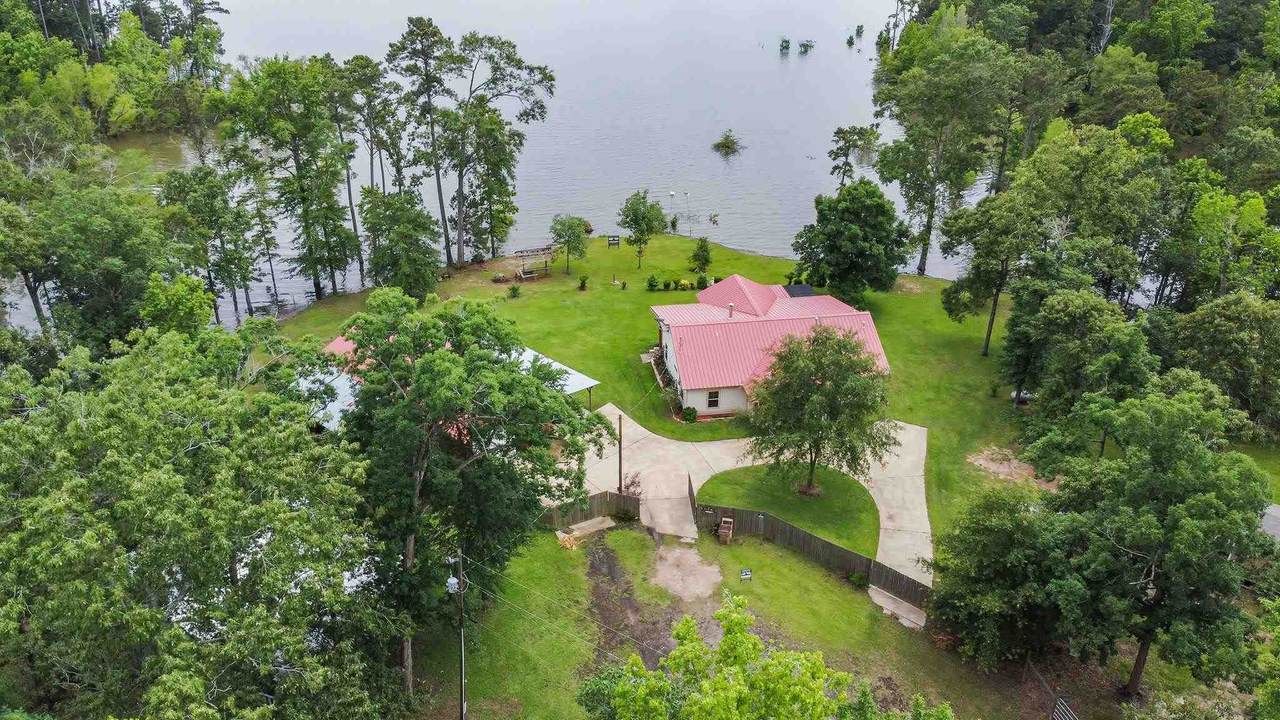 110 Chug Bug Cove - Photo 1