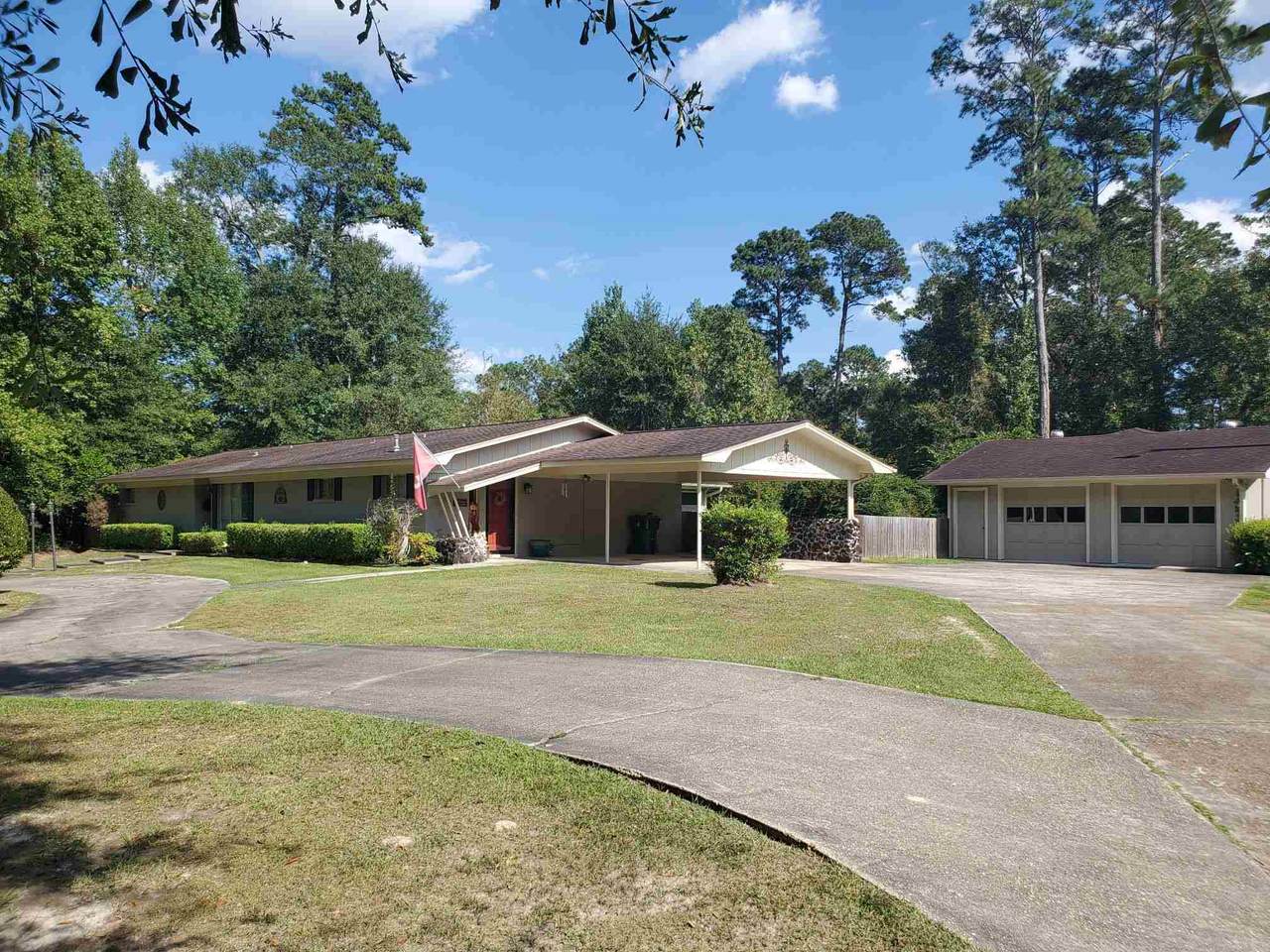 490 Live Oak Road - Photo 1