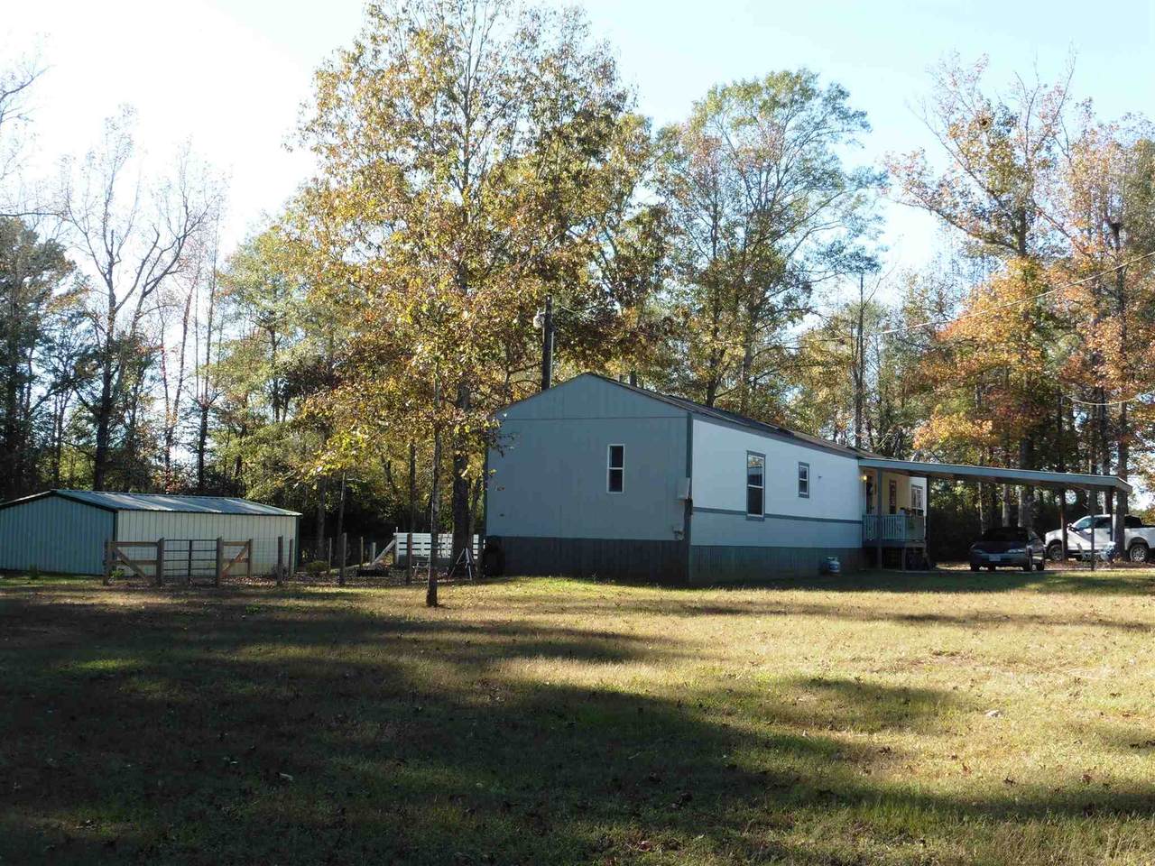 8324 Hwy 96 S - Photo 1