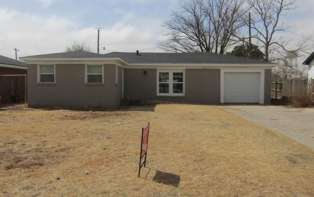 303 Avenue I - Photo 1