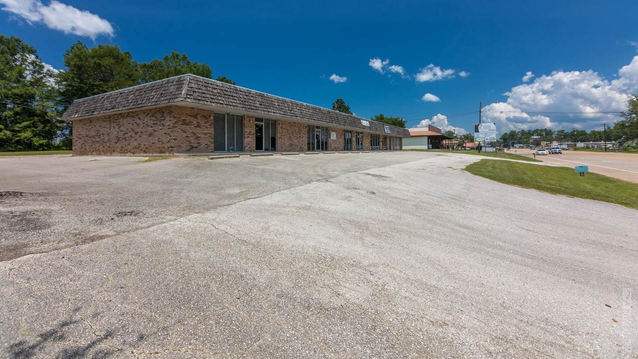 2051-Unit E Wheeler - Photo 1