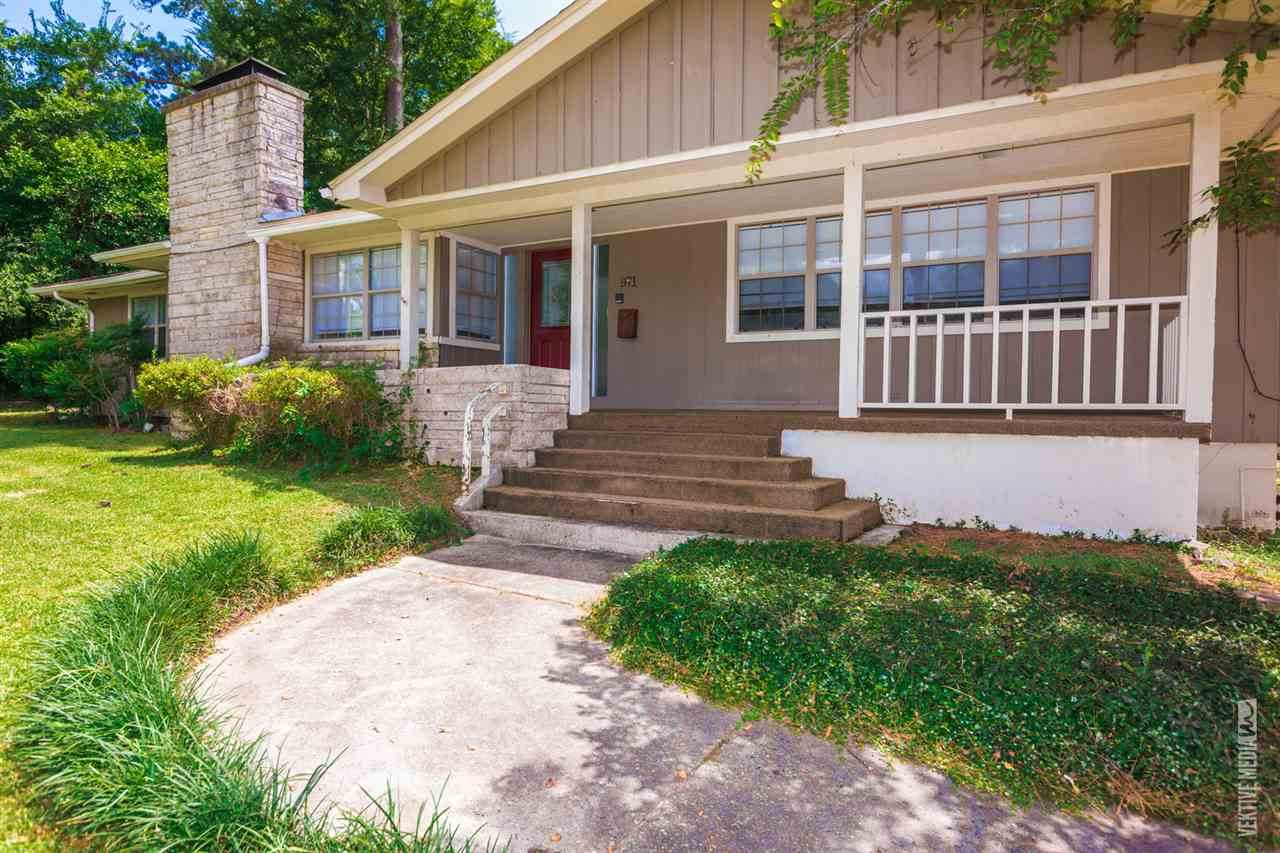 971 Ogden - Photo 1