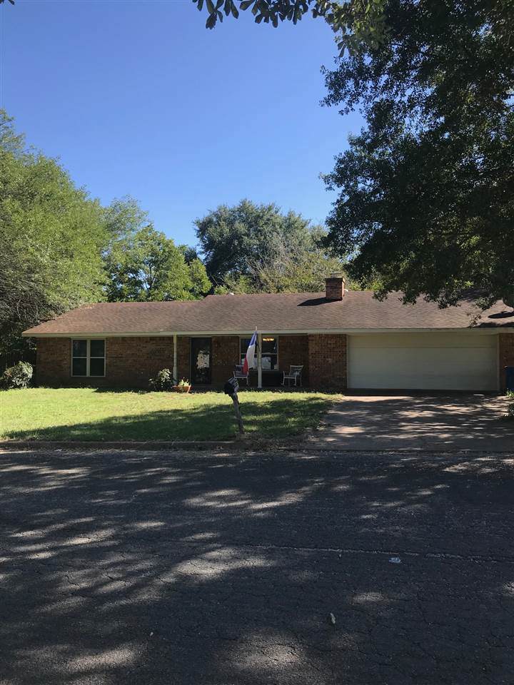 900 Lavilleta - Photo 1