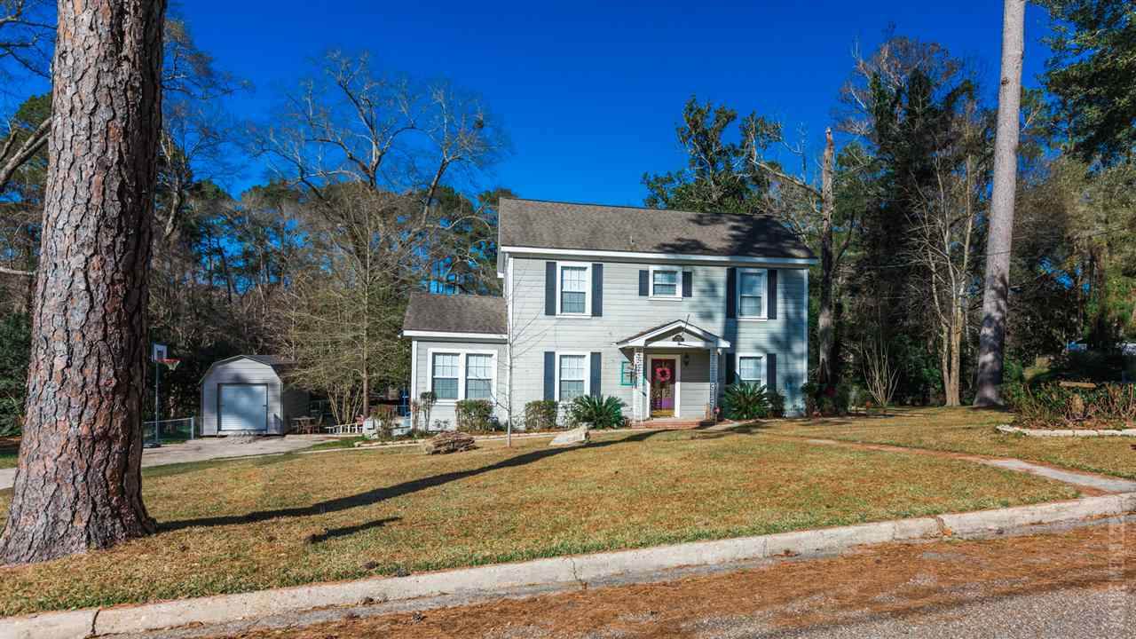 970 Ogden - Photo 1