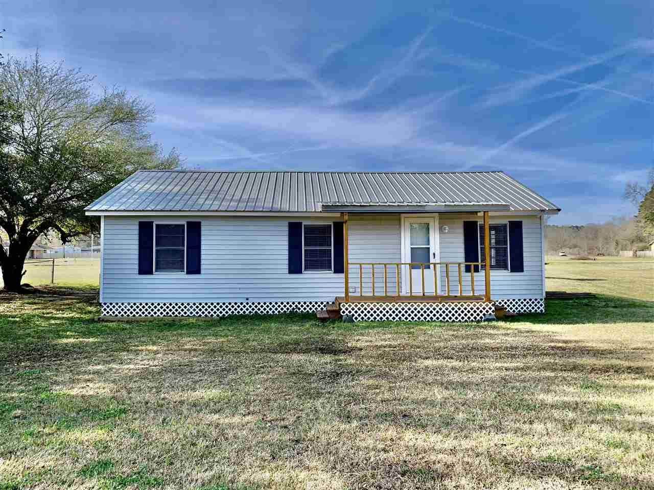 388 Cummings - Photo 1