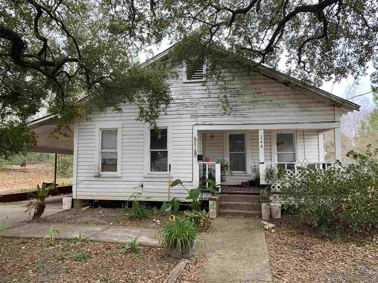 244 Crockett - Photo 1