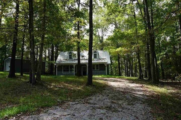 149 Woodlake - Photo 1
