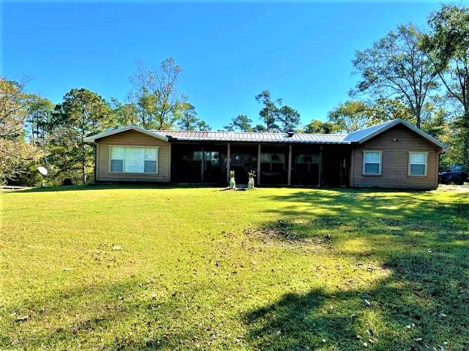 265 County Road 4259 - Photo 1