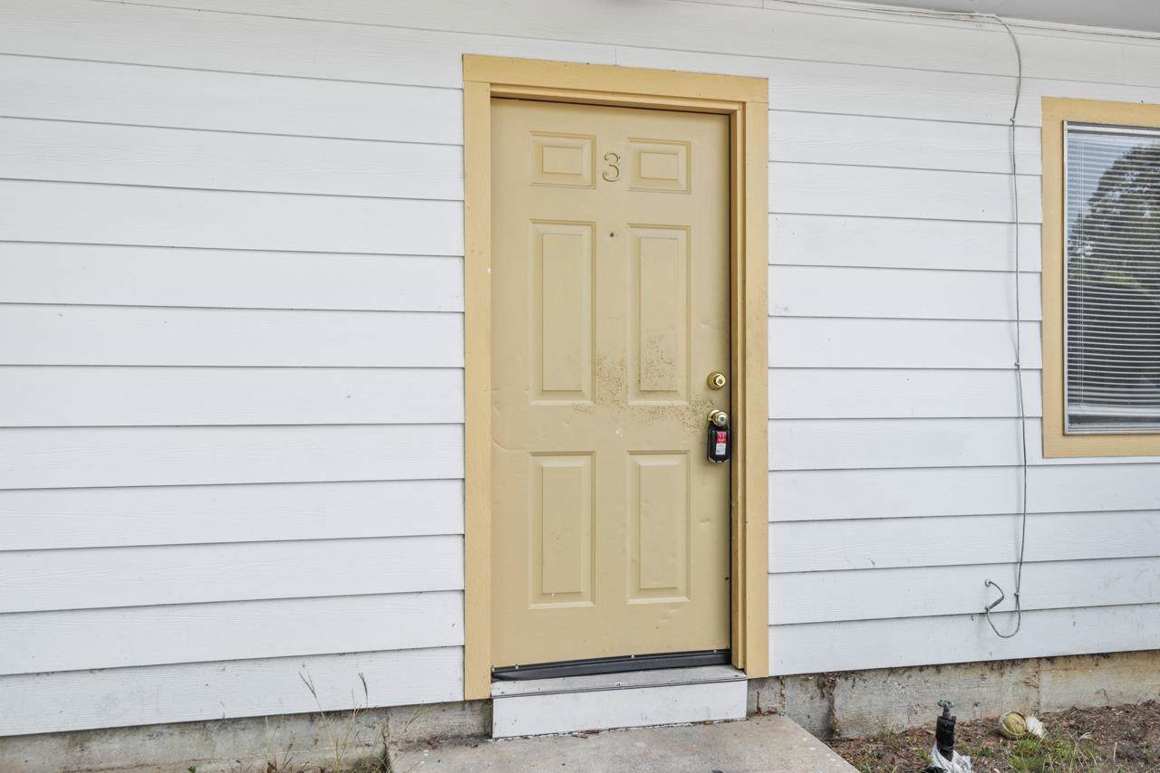 156 Olive St - Photo 1