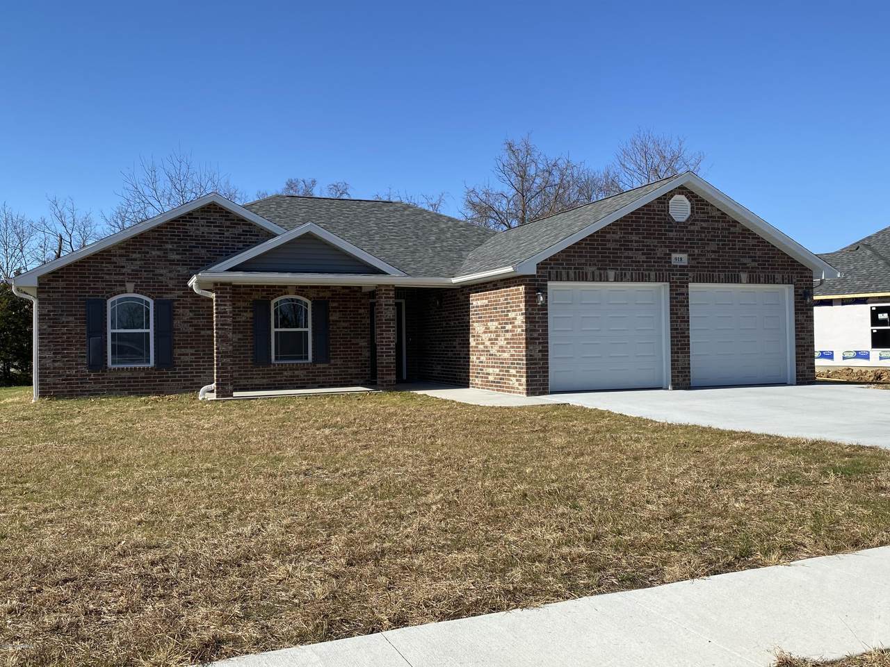 918 Cochise Drive - Photo 1