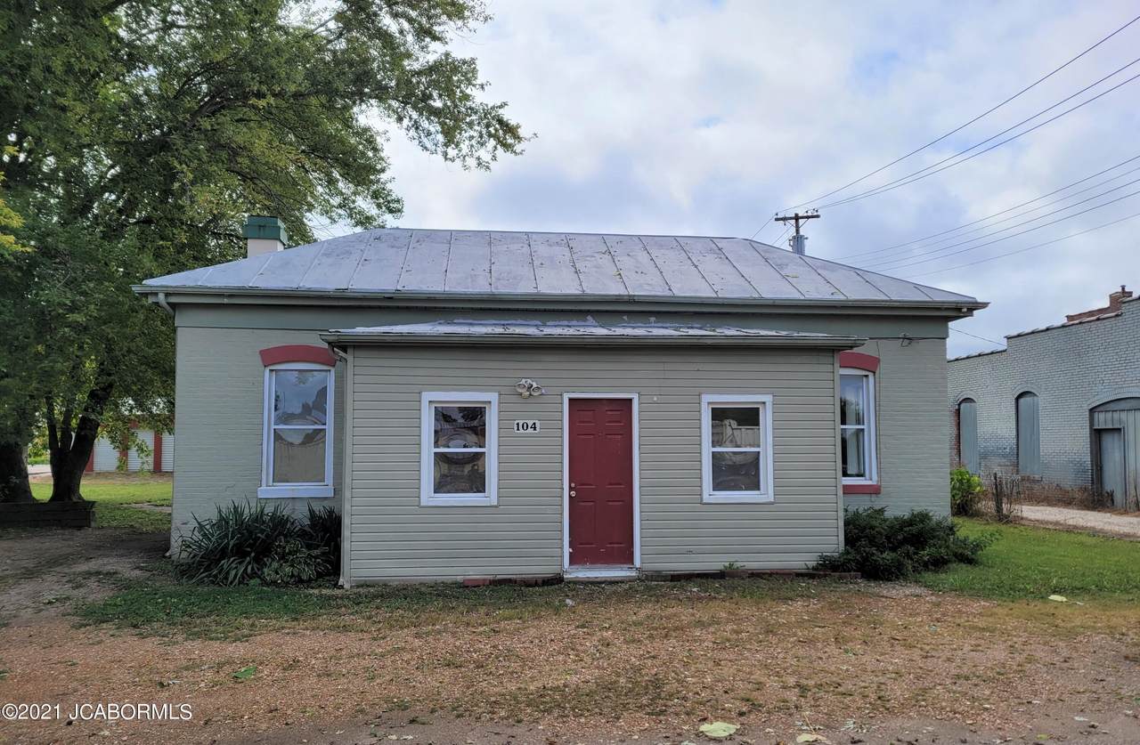 104 Pacific Street - Photo 1