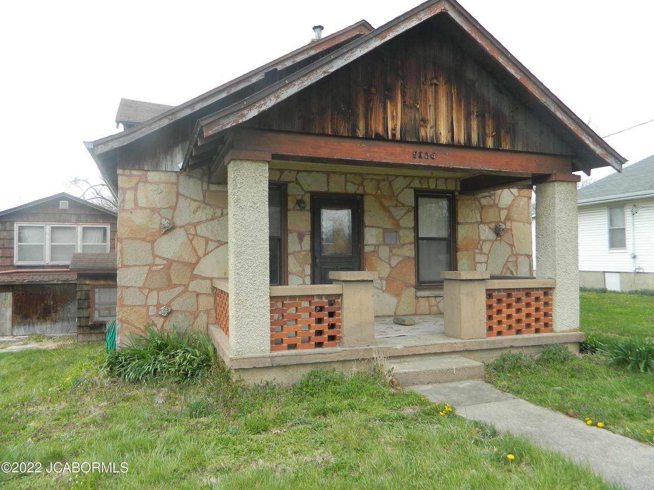 Address Not Published - Photo 1